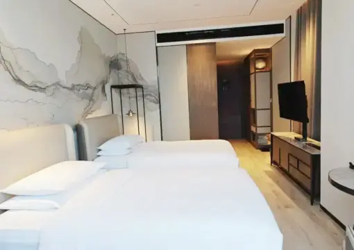 2-bed Room
