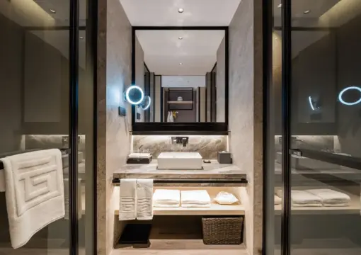 B.Duck Theme Room (Minibar + Childlike Tent + Dyson Hair Dryer)