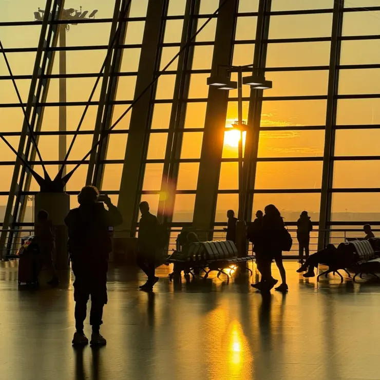 Stress-Free Airport Transit: Mastering PVG Connections – Your Expert Guide from Yun He Ye Bo Hotel