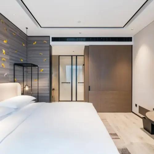 Yun He Double Bed Room (Minibar + HD Projection + Panoramic Floor-to-Ceiling Window)