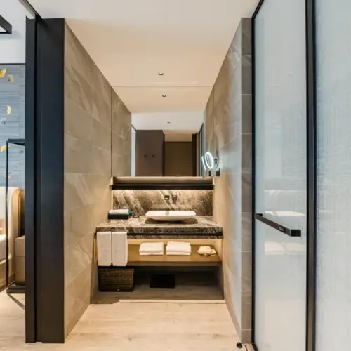 Yun He Family Room (Minibar + HD Projection)