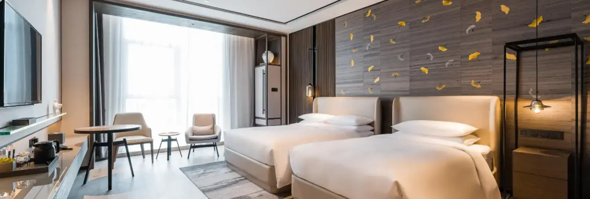 Yun He Family Room (Minibar + HD Projection)